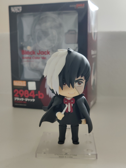 Black Jack Nendoroid, he's holding a scalpel and smiling
